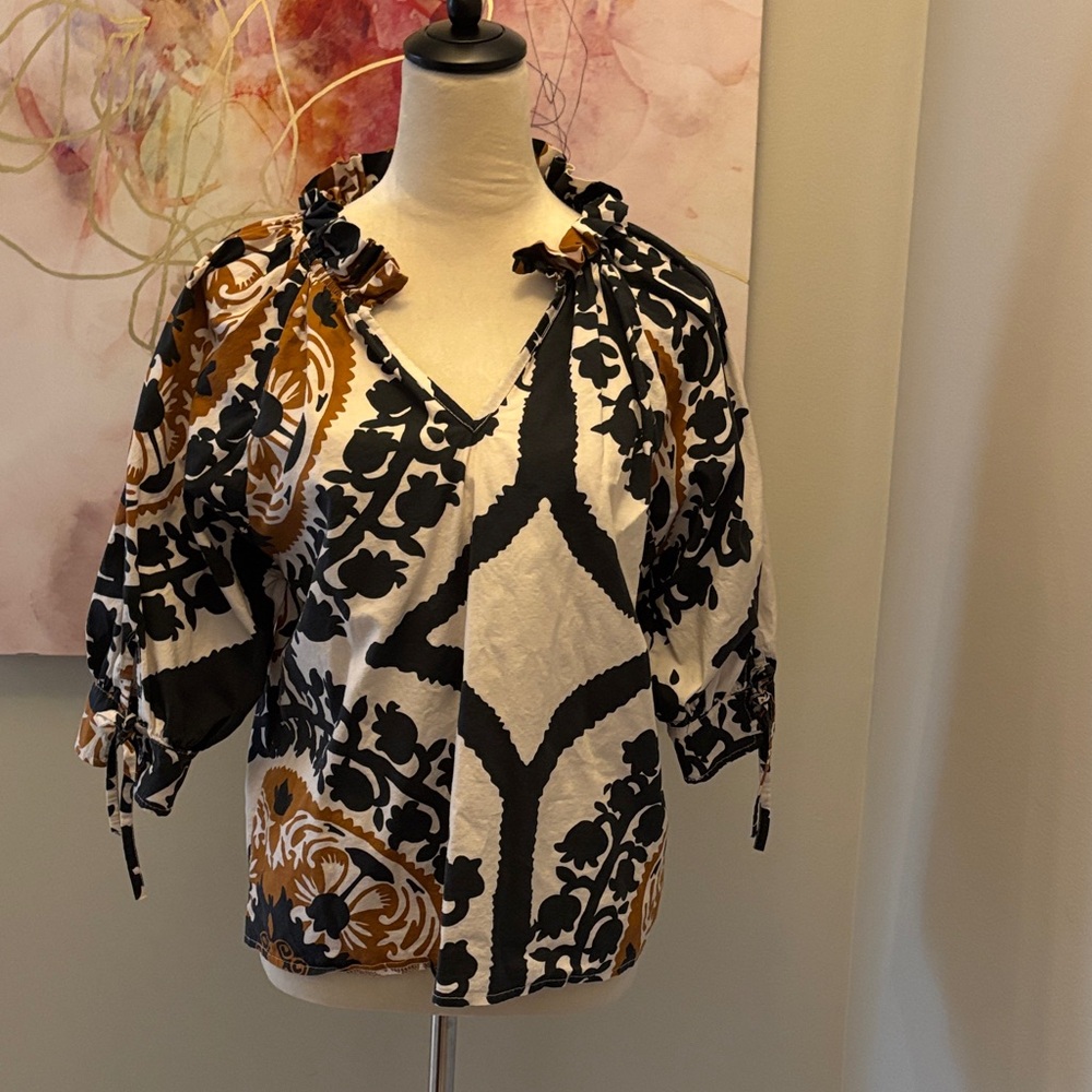 Sofia of Italy Stylish Black, Cream and Brown Women's cotton top